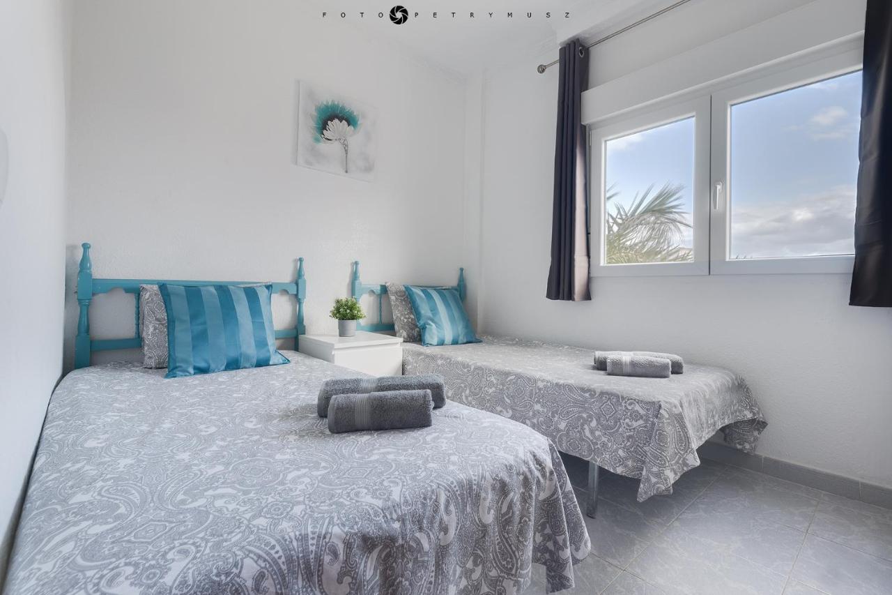 Apartment With Pool, Sea Views & Balcony Less Than 10Min Walk To La Mata Beach! Torrevieja Exterior foto